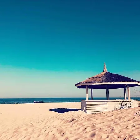 Casa La Plaja - With Sea View, 3 Bedrooms - Mamaia Nord *