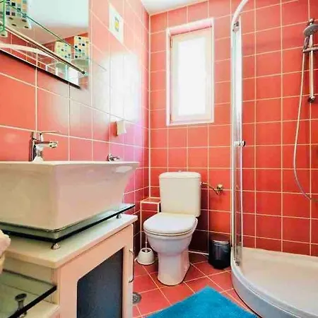 Casa La Plaja - With Sea View, 3 Bedrooms - Mamaia Nord